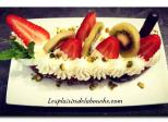Brioche poêlée fraises kiwi et Chantilly