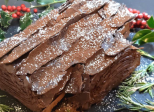 Bûche roulée chocolat vanille framboise