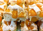 Gâteau moelleux aux abricots - Recette en vidéo