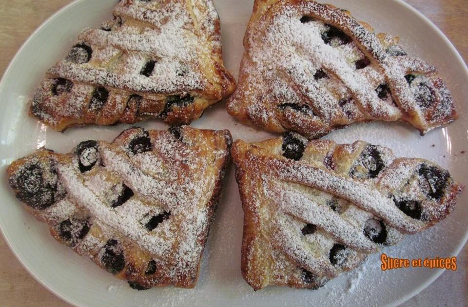 Feuilletés tressés aux myrtilles et à la crème d'amandes - Recette en vidéo