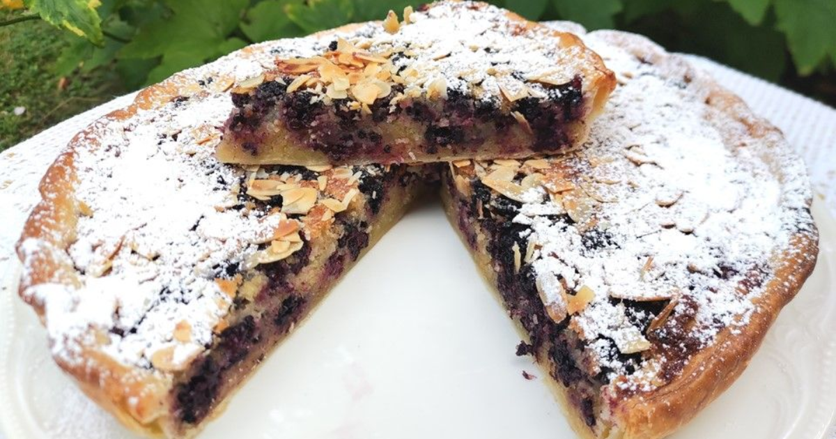Tarte facile aux mûres à la crème d'amandes - Recette en vidéo