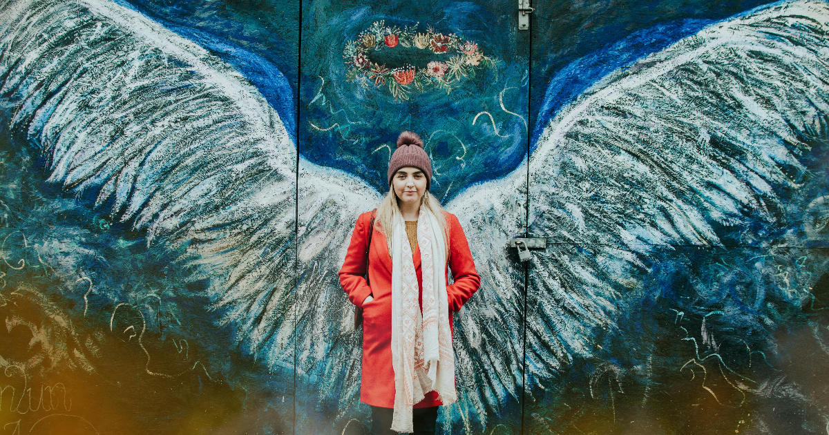 Des chaînes et des ailes