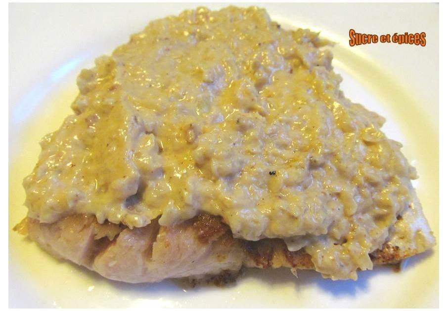 Filets de perche grillés sauce à la Vache qui rit, moutarde et vin blanc