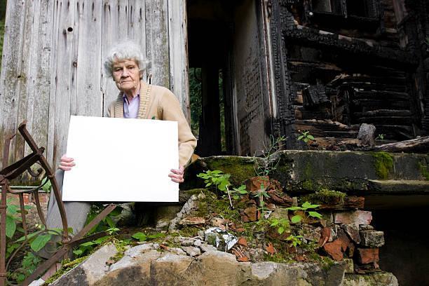 La dame aux cheveux blancs