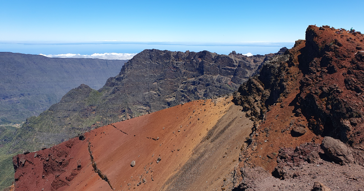Du cirque de Cilaos au Piton des Neiges (3070m)