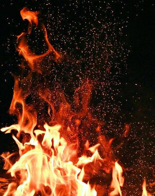 LA FLAMME DE LA LIBERTÉ