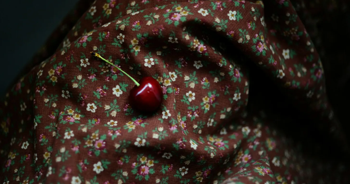 Au milieu des cerises