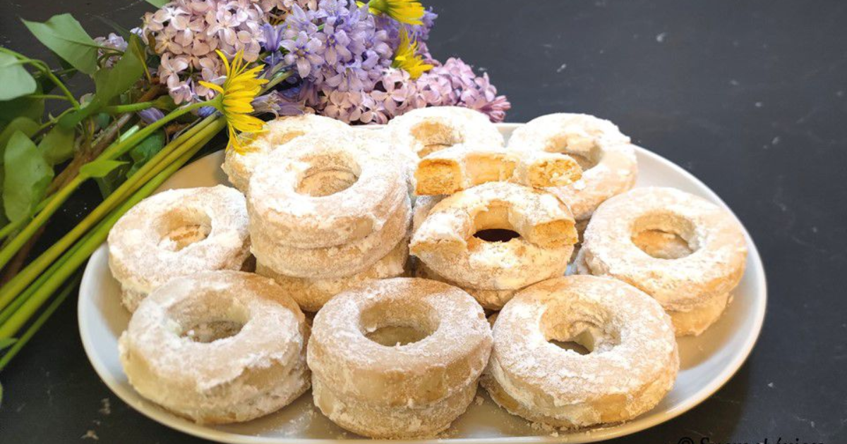 Biscuits vintage en forme d'anneaux - Recette en vidéo 