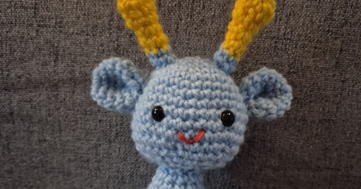 Billie la girafe Bleue