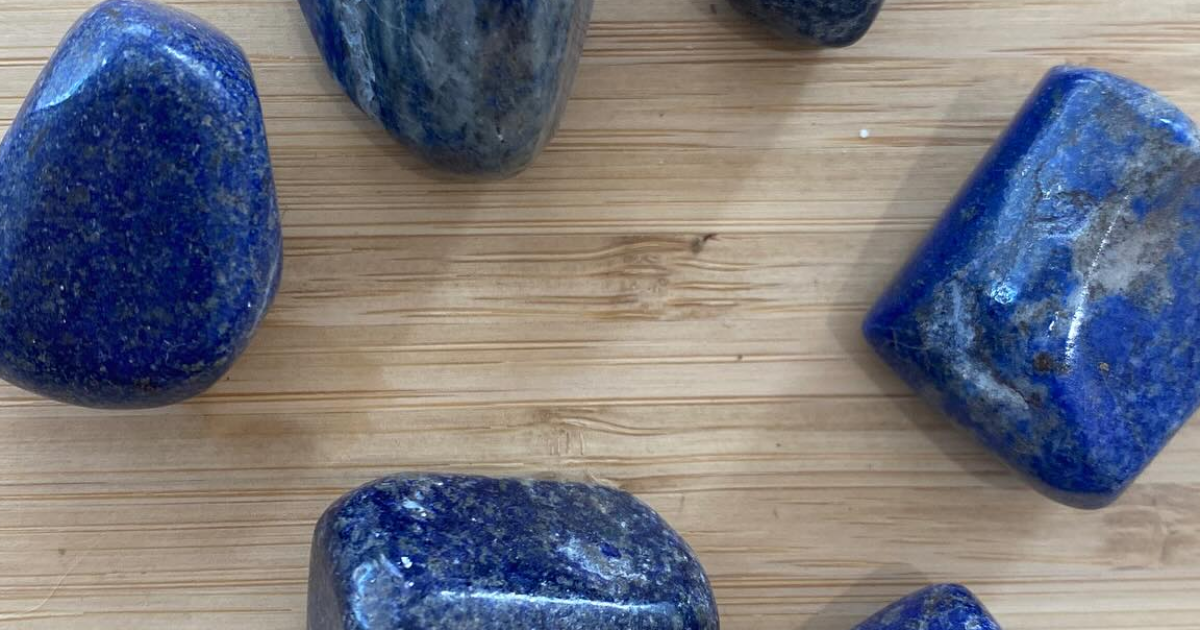 Un peu de Lapis-lazuli ?