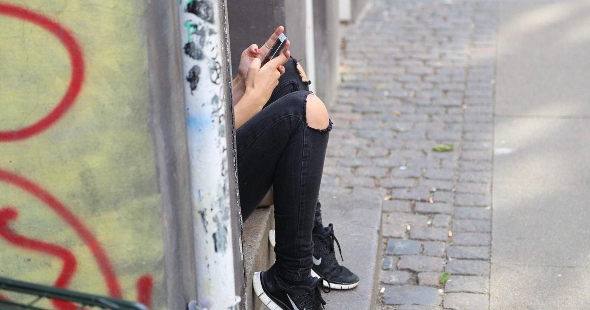 De A à Z dialogue d'ados confinées