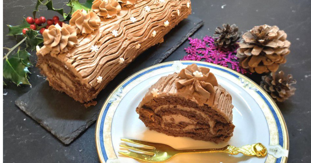 Bûche roulée avec ganache montée au chocolat au lait et mascarpone