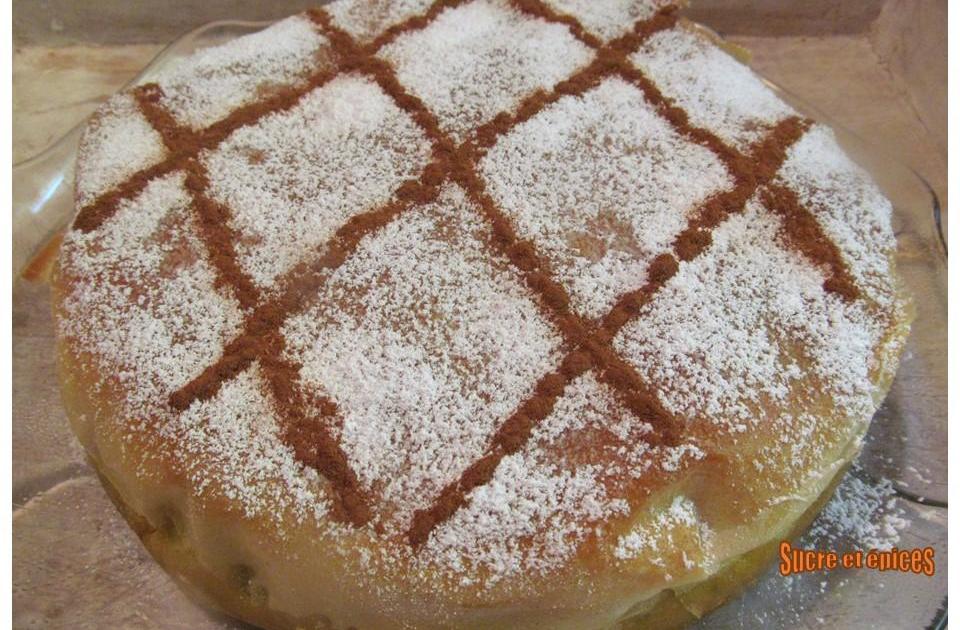 Pastilla au poulet et amandes