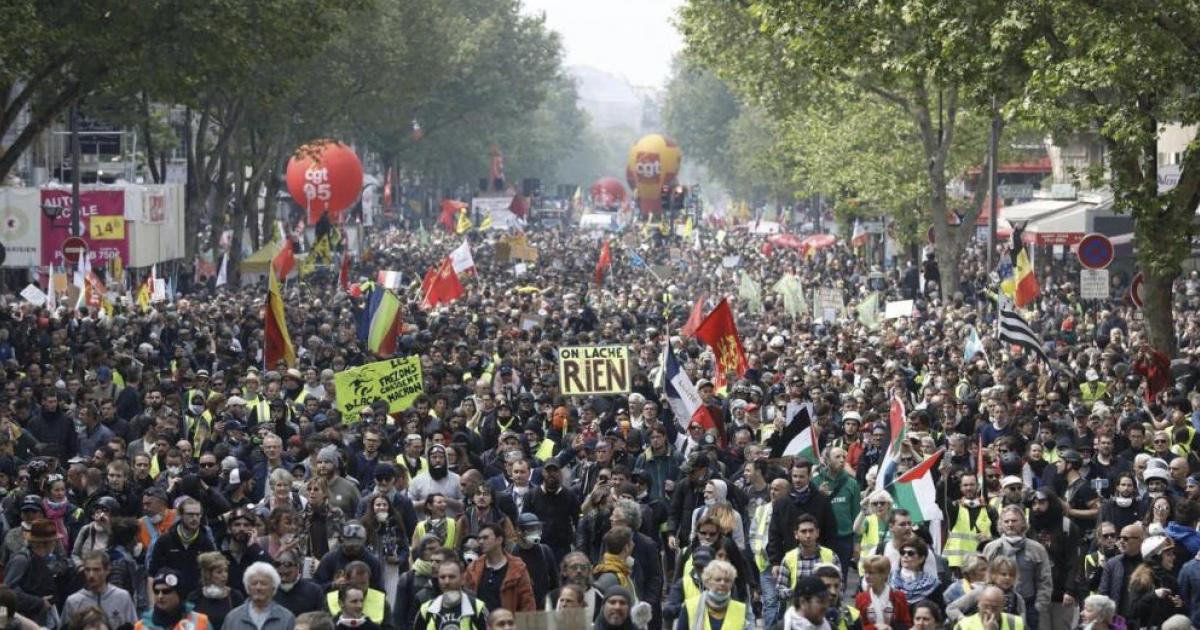 Manifestation du 1er Mai : Couteau entre les dents ? Un peu d’Histoire…