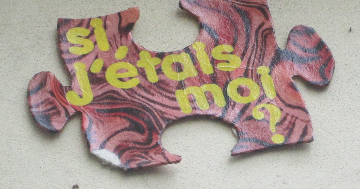 Le fauteuil rouge scènes 32 et 33