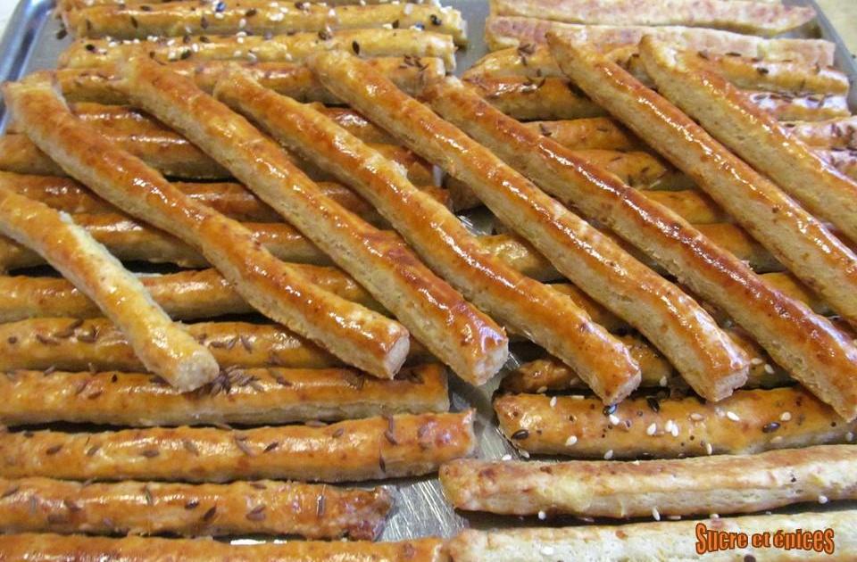 Bâtonnets croquants à la feta et au cumin - Saratele