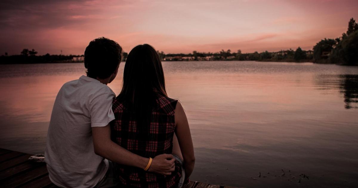 Le Grand Amour est un plongeon les yeux fermés