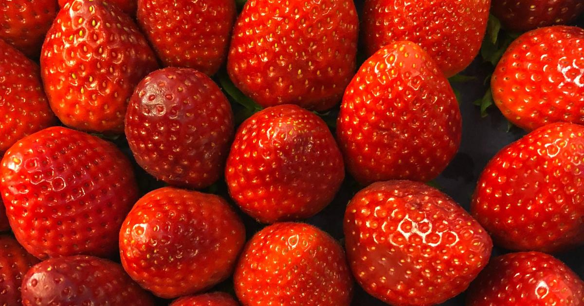 Verrines printanières fraises spéculoos comme un tiramisu