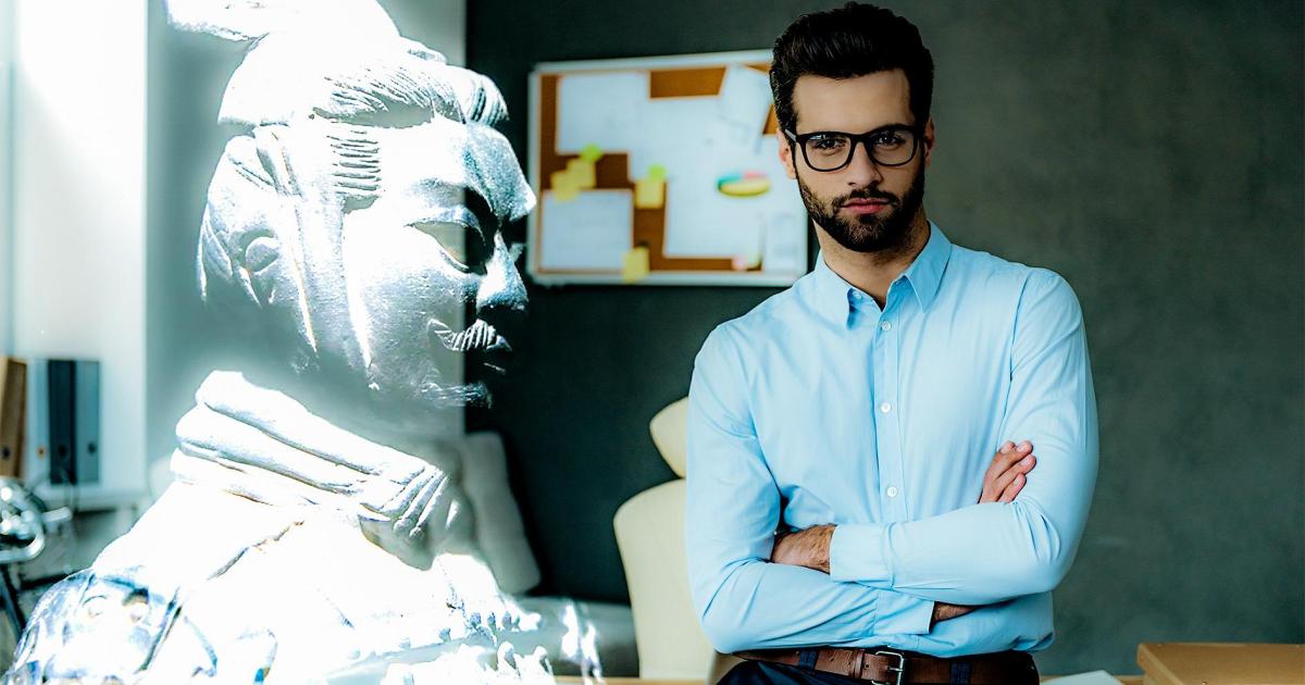 L'adepte de Sun Tzu : ce crétin malfaisant.