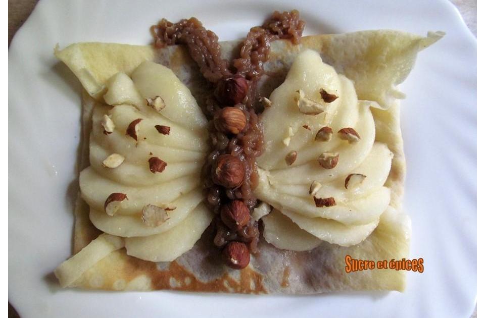 Crêpes Papillon à la crème de marrons, poires et noisettes