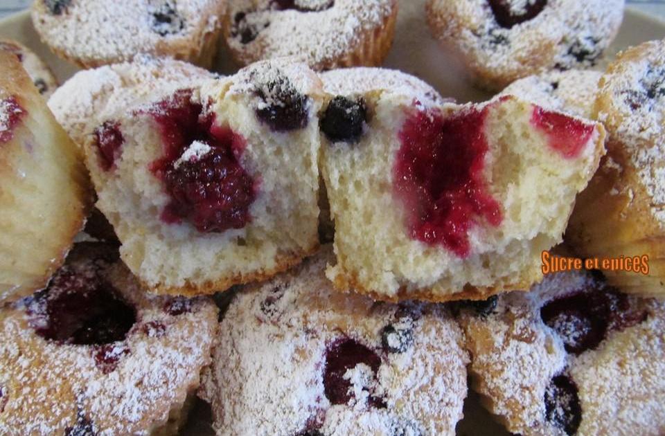 Visitandines aux fruits rouges - Recette en vidéo