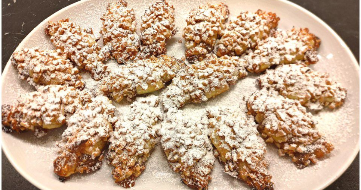 Mini croissants crème de marrons et éclats d'amandes - Recette en vidéo