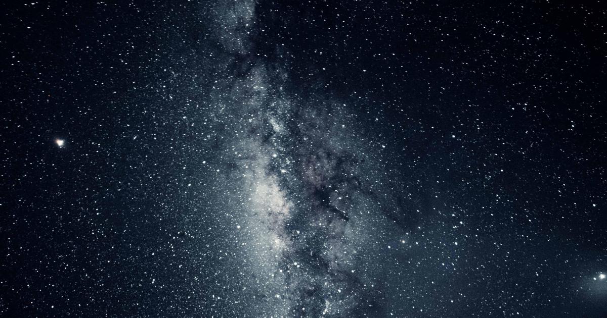 Sous le ciel étoilé