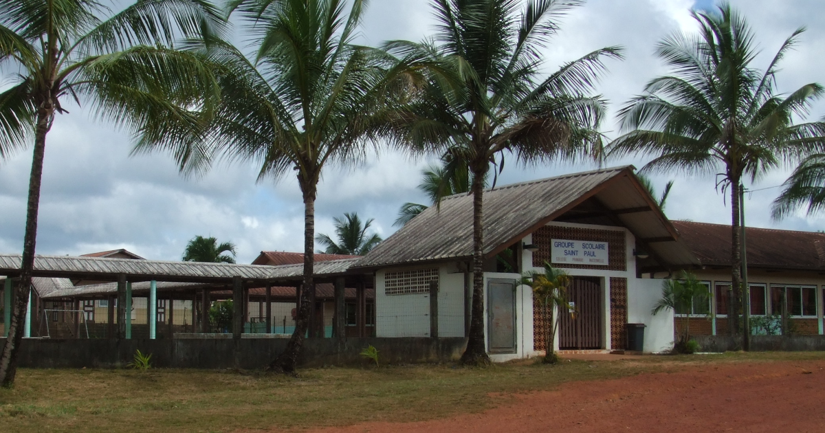 Réflexion sur les territoires hostiles à la planification: le syndrome amazonien?"Aménagement et démographie de l'Amazonie franco-brésilienne" - Fanny Azan-Brulhet - 2018