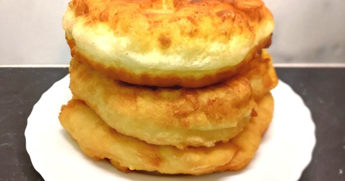 Pains frits ukrainiens, sans levure boulangère - Коржики (Korzhiki)