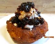 Beignets roumains au fromage frais - Papanasi