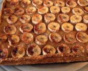 Tarte à la banane caramélisée et au pain d'épices