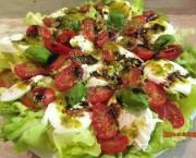 Salade à la caprese végétarienne