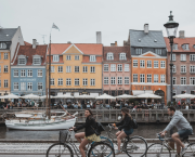 Copenhague à Vélo : Le Meilleur Moyen de Découvrir la Capitale Verte du Danemark