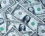 Qui sont les 9 milliardaires qui détiennent 90% de la presse française?