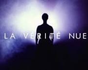La vérité n'ose pas aller toute nue, la robe qui l'habille le mieux c'est l'humour !