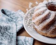 Bundt cake bananes-noix de coco