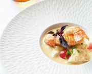 Montpellier brille dans le Guide Michelin 2024 : Cinq étoiles montantes illuminent la scène gastronomique