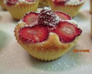 Petits moelleux aux fraises - Recette en vidéo