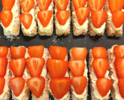 Fingers faciles sans cuisson fraises chantilly - Recette en vidéo