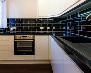 Déco cuisine : astuces simples pour moderniser sans tout changer