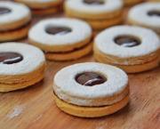 Biscuits Linzer au pavot et crème de citron
