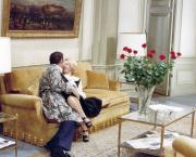 Le charme discret de la bourgeoisie (1972) Luis Buñuel