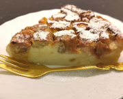 Clafoutis rhubarbe vanille - Recette en vidéo