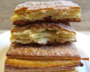 Biscuits feuilletés au sucre avec de la levure boulangère - recette facile