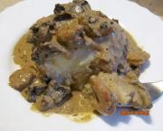 Crevettes aux champignons en sauce crémeuse à la moutarde
