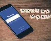 Entretien 2 : que diront nos petits-enfants de notre rapport à Facebook?