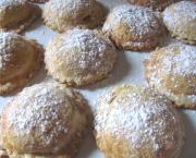 Biscuits sablés fourrés aux pommes et à la crème de marrons