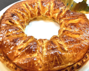 Galette-Couronne des Rois à la frangipane - Recette en vidéo