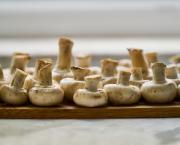 Paupiettes de dinde à la crème, aux champignons et lardons