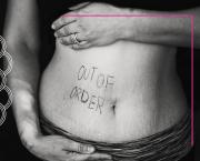 Le corps post-partum : le rendre visible pour libérer les femmes